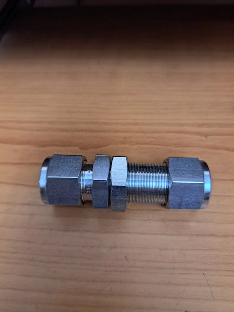 DK-Lok  1/2" Bulkhead Swagelok cross ref. SS-810-61
