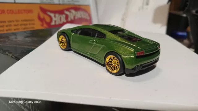 hot wheels lamborghini gallardo lp 560-4