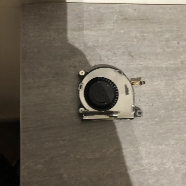 VENTILATEUR SERVEUR DELL NMB-MAT 3110KL-04W-B56 12V 0,30A 8025 8 cm 4