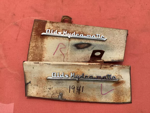 1941 Oldsmobile Hydra-Matic Emblems, Letters. Original