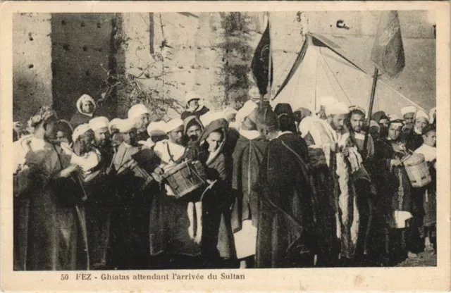 CPA AK Fez - Ghiatas Attendant l'Arrivee du Sultan MOROC (1082798)