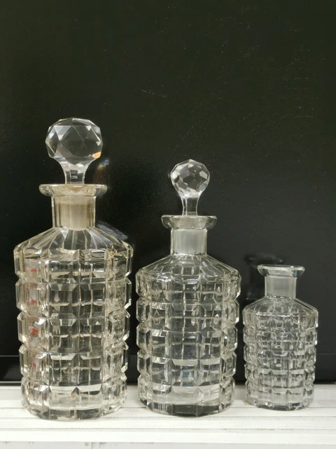 lot de 3 anciens flacons à Parfum, Cristal de Baccarat