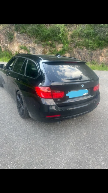 BMW 320d f31 mit Motorschaden und defekte Heckscheibe
