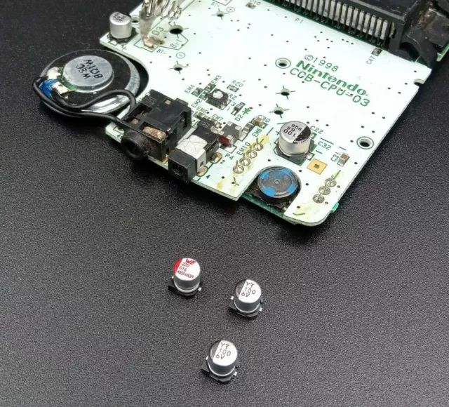 Kit condensateurs - Nintendo GBC GameBoy color - CMS panasonic