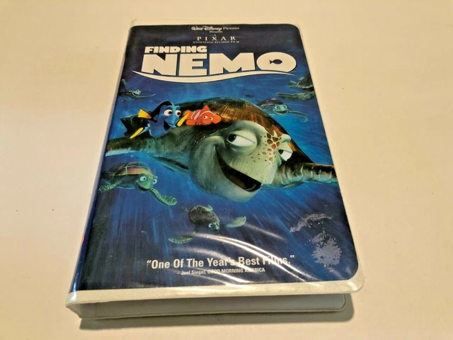 WALT DISNEY PIXAR Finding Nemo VHS Video Cassette Tape Clam Shell $6.97 ...
