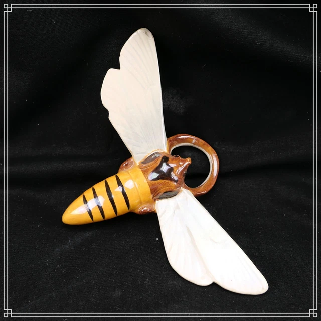 Insecte En Barbotine De Sarreguemines Majolica Modèle "La Guêpe" B