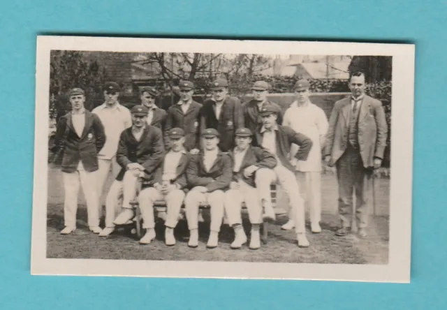 Cricket - Chums - Rare Cricket Card -  The  Yorkshire  Team  Of  1922  -  1923