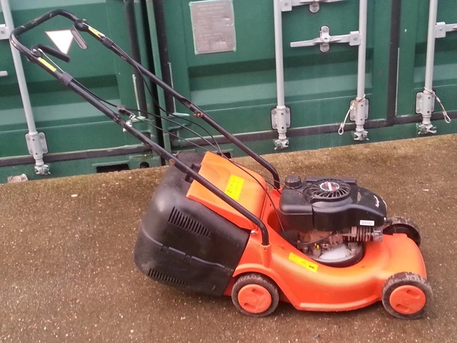 Flymo self propelled petrol lawnmower online