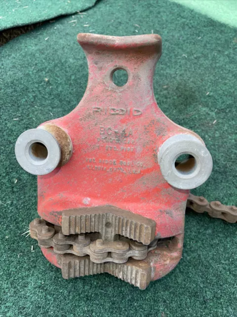 Ridgid BC-2A bottom screw, bench chain pipe vise for  1/8in-2in pipe
