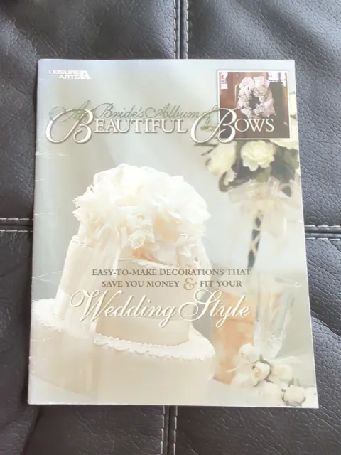 Álbum de hermosos arcos estilo boda estilo boda de Leisure Arts A Bride Colección