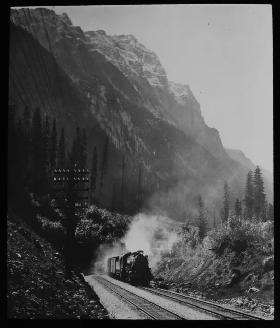 Magic Lantern Rutsche BERGBAHN LOCO C1920 FOTO SCHWEIZ ? KANADA ?