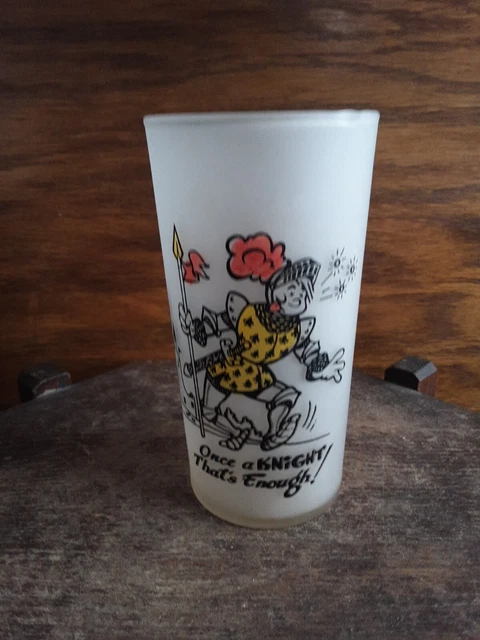 Copa Humorosa De Colección ¡Una vez Un Caballero Es Suficiente/Una vez Un Rey Siempre Un Rey! Halmarked