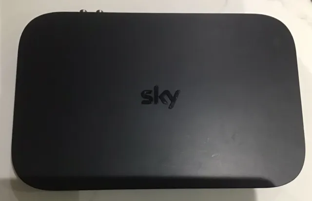 sky q box 1TB with Power Lead & HDMI Cable.