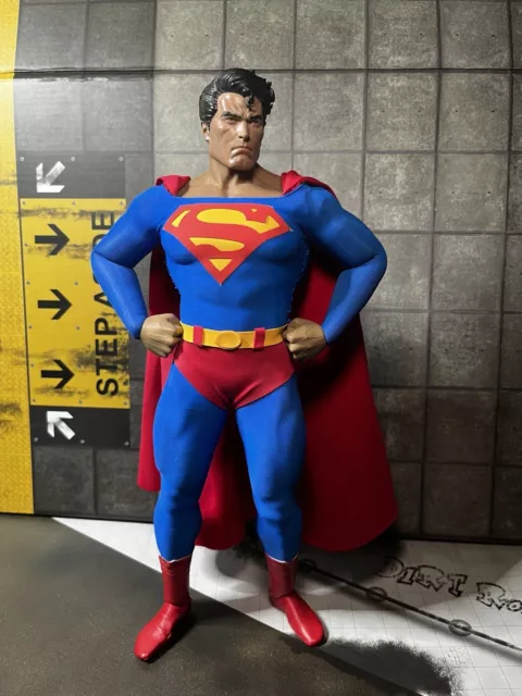 Custom 1/6 Scale Classic Superman