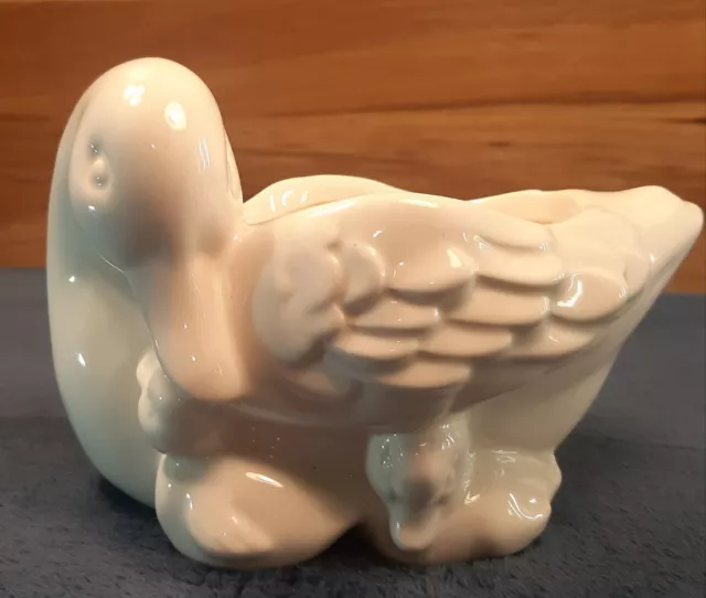 Vintage AVON Planter White Momma Duck & Baby Ducklings Ceramic Dish Nursery