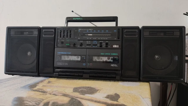 Toshiba KT-4018 Walkman &ndash; Lettore Cassette Stereo Auto Reverse &ndash; Radio AM/FM &ndash; Vintage