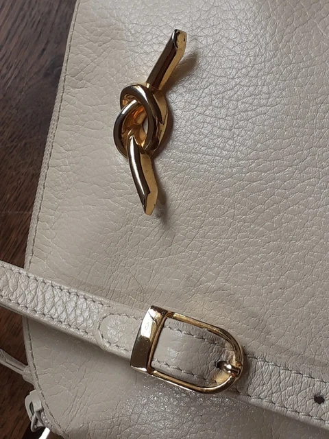 Superbe petit sac  " Carucci "  cuir écru Neuf / Porté épaule et travers