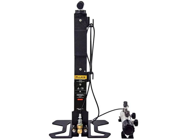 Fluke 700HPPK-NPT High Pressure Pneumatic Pump/Comparator, 21 MPA (3000 psi), NP