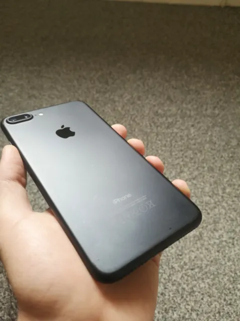 Apple iPhone 7 Plus - 128GB - Black (Unlocked)-Pristine
