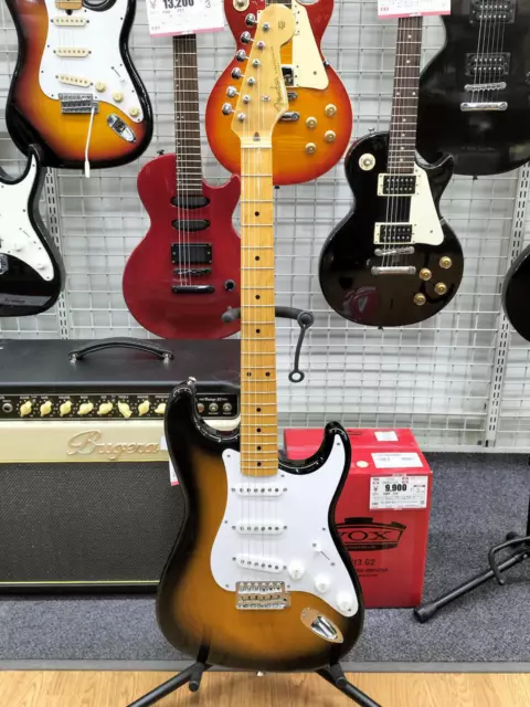 Fender E-Gitarre CLASSIC 50S STRAT TEX SPEC 2TS mit Gigbag gebraucht