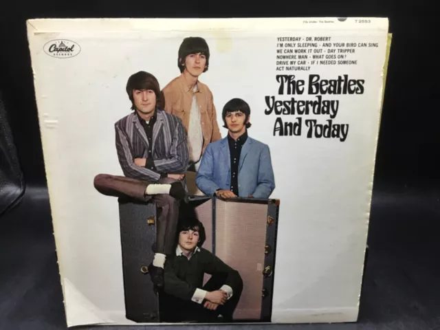 The Beatles – Yesterday And Today Vinyl LP Album [Capitol Records] T2553