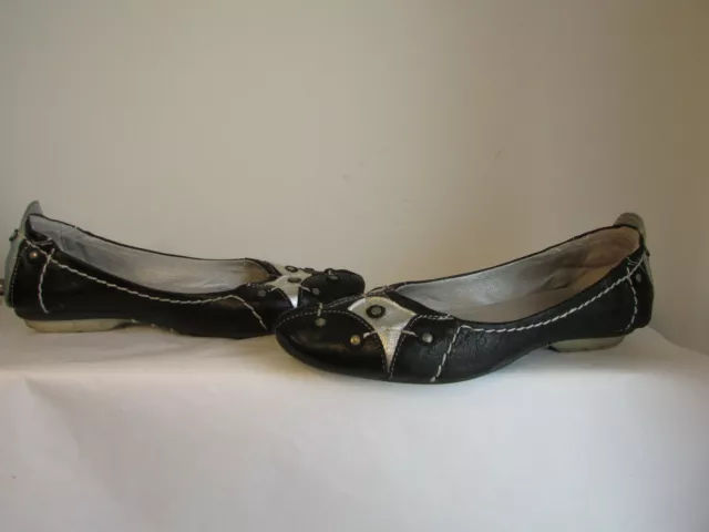 ballerines pataugas cuir noir et argent  37