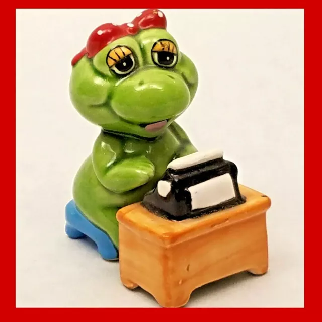Anthropomorpic Frog Typing at Desk Figurine Ceramic Originals by Erika Japan