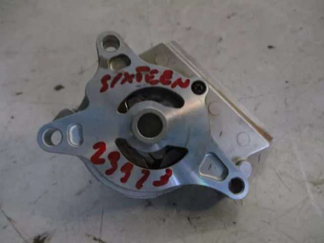 Pompa Olio Motore Pompe Motori Ingranaggio Suzuki SIXteen 125 150 2007 2013 2014