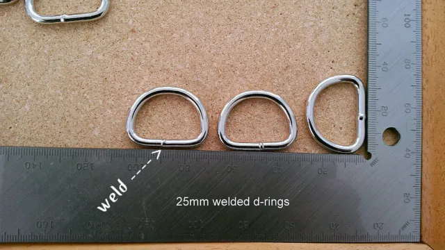 WELDED metal d-rings 25mm 4mm wire thickness