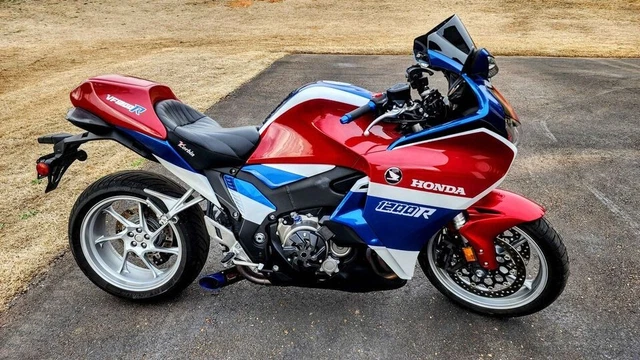 2010 Honda VFR1200 DCT