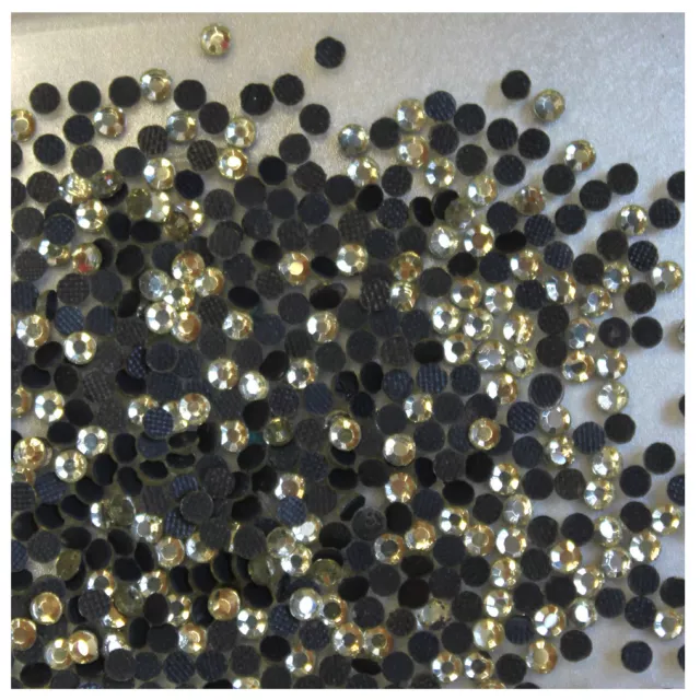 Strass OR LIGHT JONQUILLE 500 ex mélange s6+s10+s16+s20 HOT FIX RHINESTONE mixed