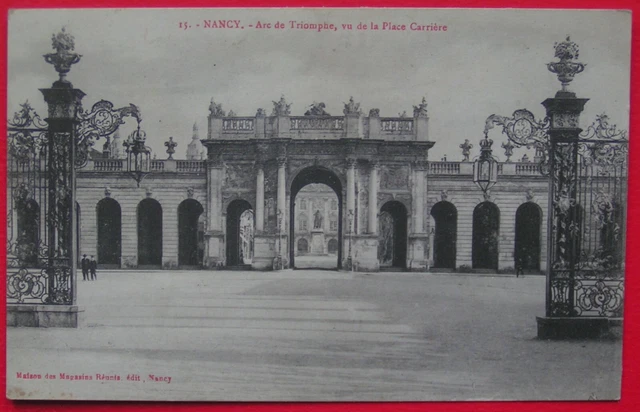 CPA - NANCY (54) - ARC DE TRIOMPHE - PLACE CARRIERE  / XXe