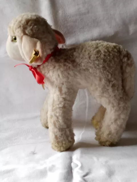 Steiff Lamm, Locky, weiß, Höhe 25 cm, gut erhalten mit roter Schleife