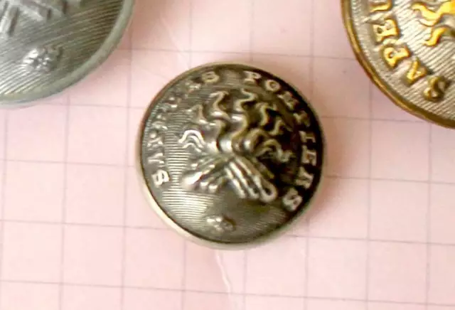 BOUTON SEMI-BOMBÉ SAPEURS POMPIERS BUTTON UNIFORME ANCIEN - GRENADE  D:16mm RARE
