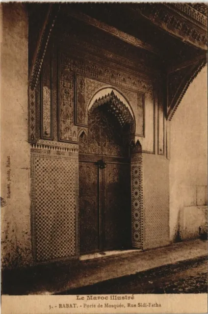 CPA AK MAROC RABAT Porte de Mosquée (31439)