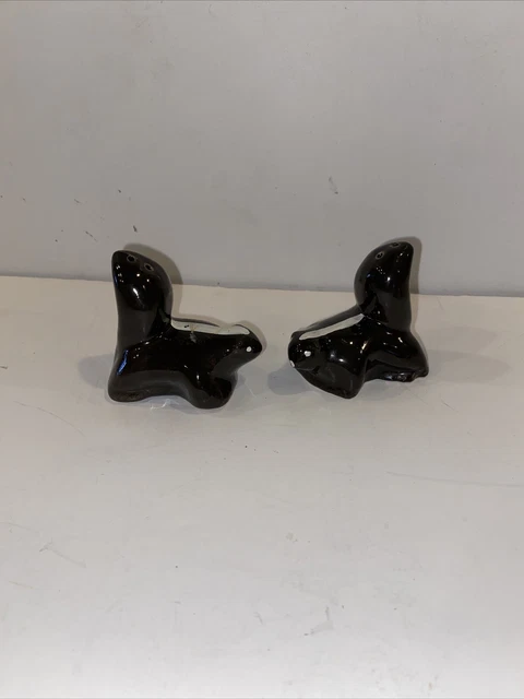 hagen renaker skunk set of two Salt And Pepper Shakers vintage retro figurines