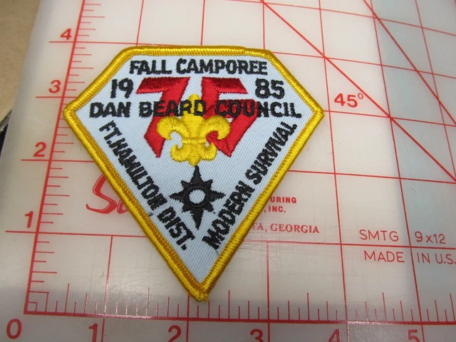 Dan Beard Council collectible 1985 Fall Camporee patch (b46)