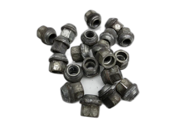 16 Dadi Ruota Bulloni Lugs CHRYSLER GRAND VOYAGER 12x1.50 34mm 19