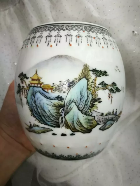 China Jing de Zhen Antique Vintage hand painted ginger jar pot lid bone china