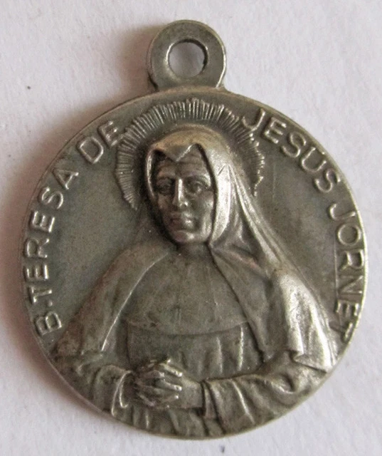 MÉDAILLE RELIQUAIRE St Thérèse de Jésus Jornet e Ibars.