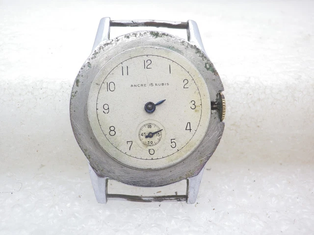 Reloj Muy Antiguo Militar Años 30-40 Maquina Funciona Para Restaurar O Donante
