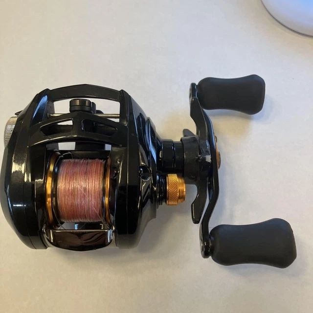 DAIWA ALPHAS CT SV 70H LEFT Fishing Reel Slightly Used Great
