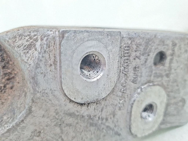 VOLKSWAGEN PASSAT B6 2007 Gearbox mounting bracket 1K0199117AC ...