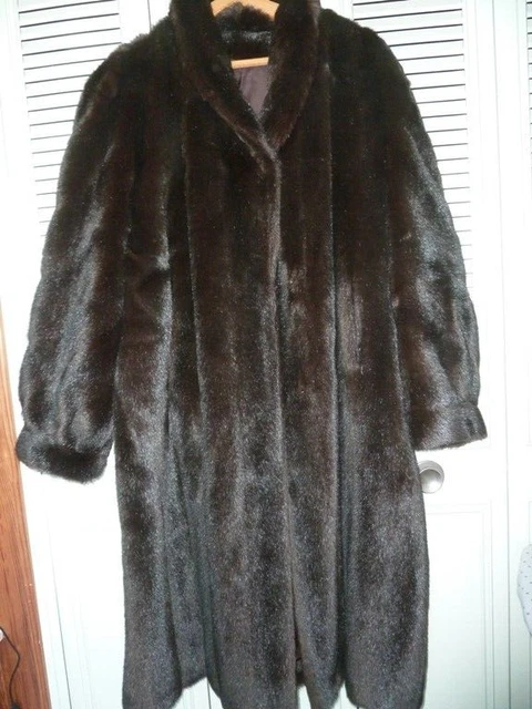 Manteau En Fourrure De Vison Marron Taille 44-46 (2XL) Femme - Vintage, Très Bon état