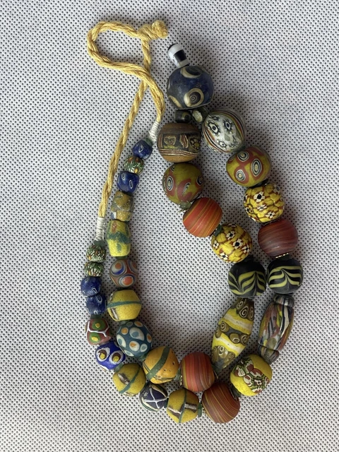 beautiful ancient old mosaic Gabri glass beads necklace