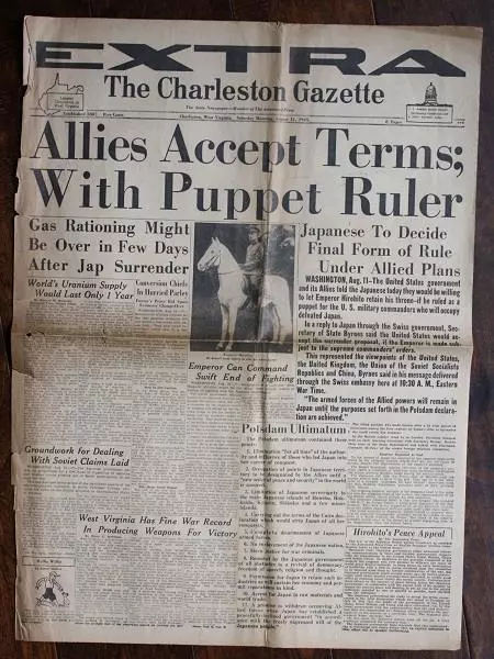 August 11 1945 Charleston West Virginia World War II Ends V-J Day newspaper ----