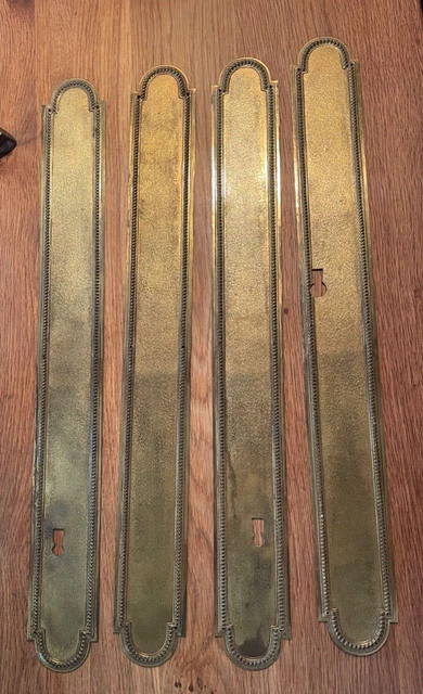 513.3 4 PLAQUES DE PROPRETE + 1 POIGNEE EN LAITON MASSIF FACON BRONZE