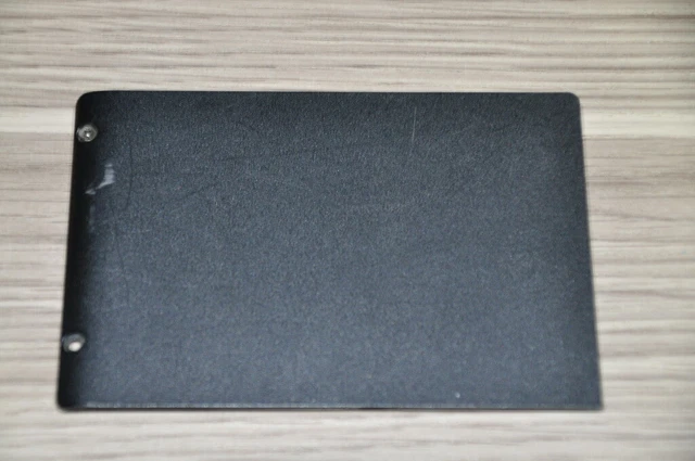 Trappe D'accès Pour Disque Dur TOSHIBA Qosmio X55 - Pièce D'occasion En Très Bon état (TBE)