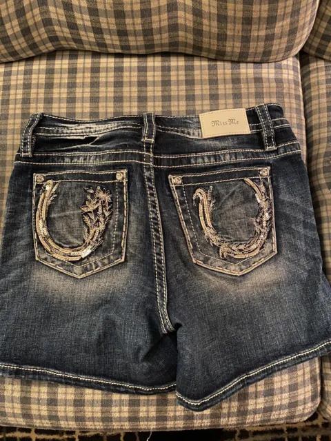 Women’s Miss Me Denim Jean Shorts Size 28