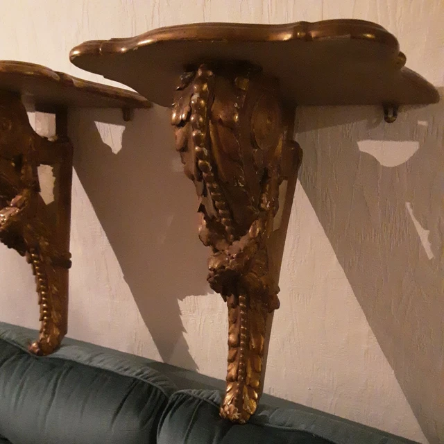Paire De Consoles Murales En Bois Doré, Epoque 1900